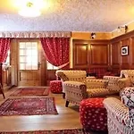 Miravidi A Cervinia Hotel 3*