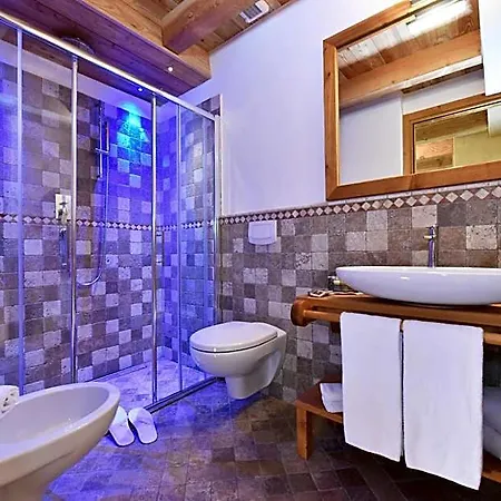 Miravidi A Cervinia Hotel