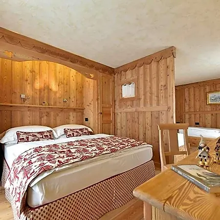 Miravidi A Cervinia 3*