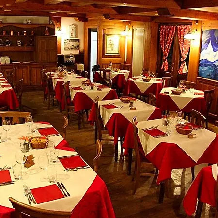 Miravidi A Cervinia Szálloda 3*